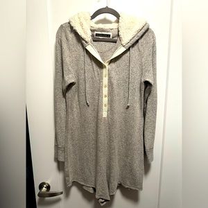 Abercrombie and Fitch sleepwear romper. Size large